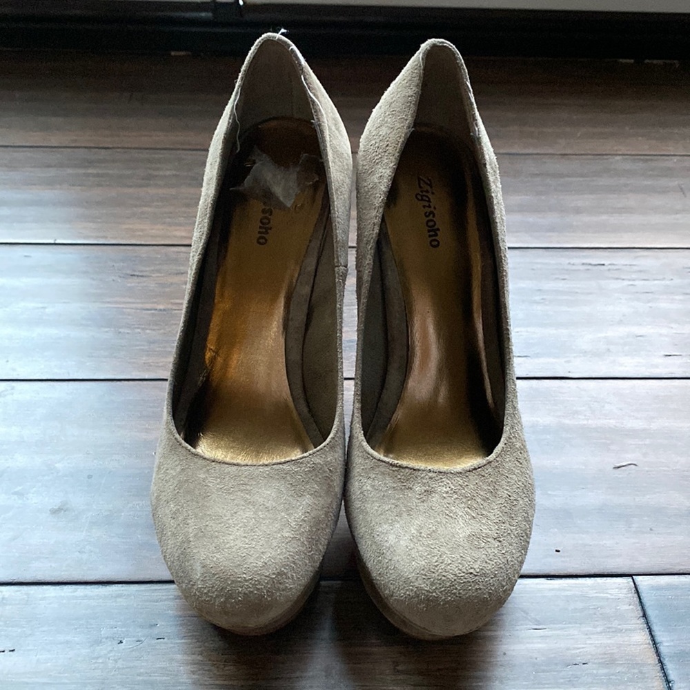 Zigi Soho tan suede heels, size 7, great condition, 5 inch heel